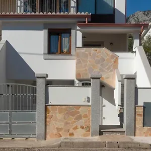 Welcomely - Casa Dei Lecci - Cala Gonone